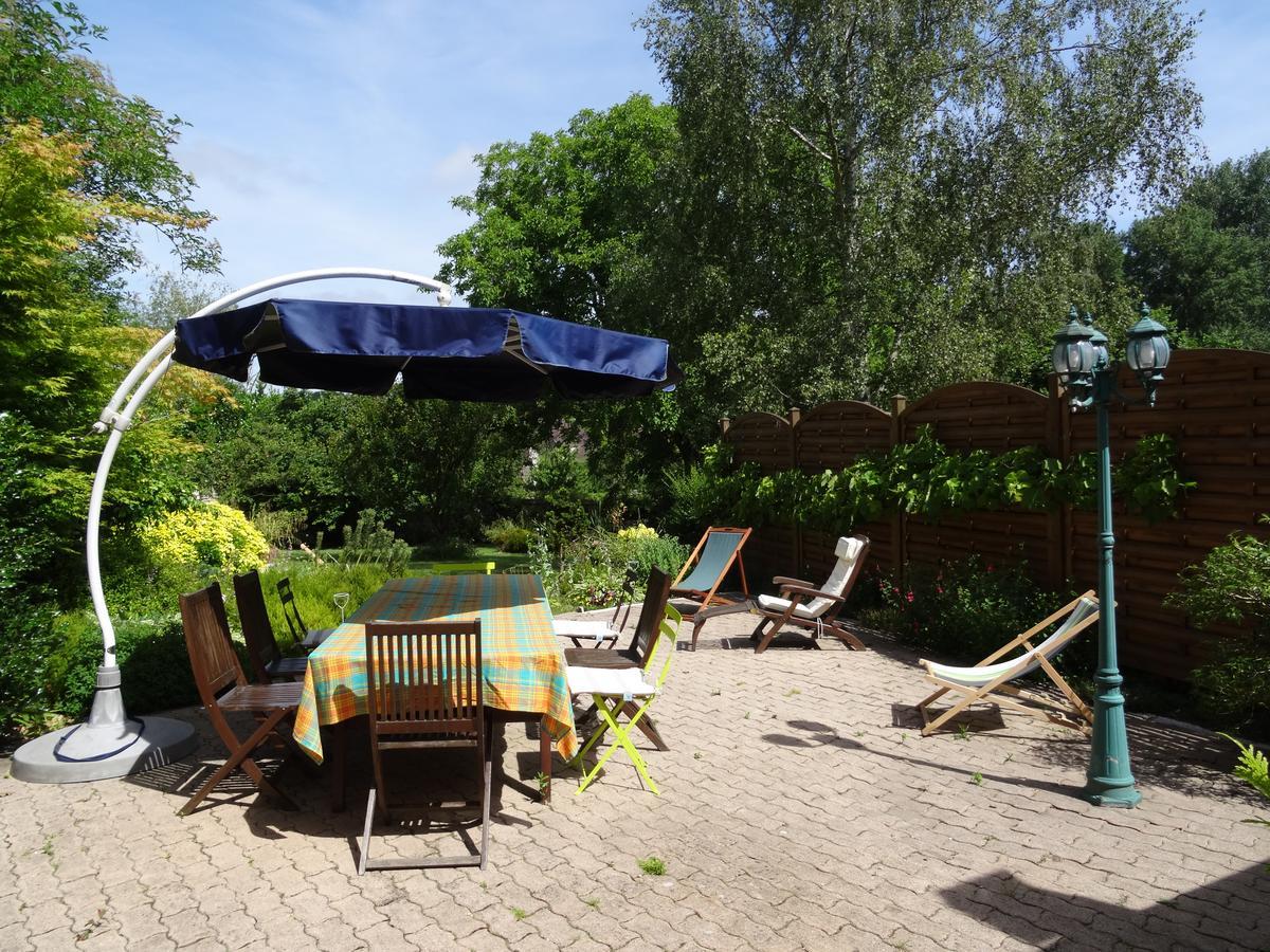 Bed and Breakfast Au Relais de Chaussy Chaussy  Exterior foto
